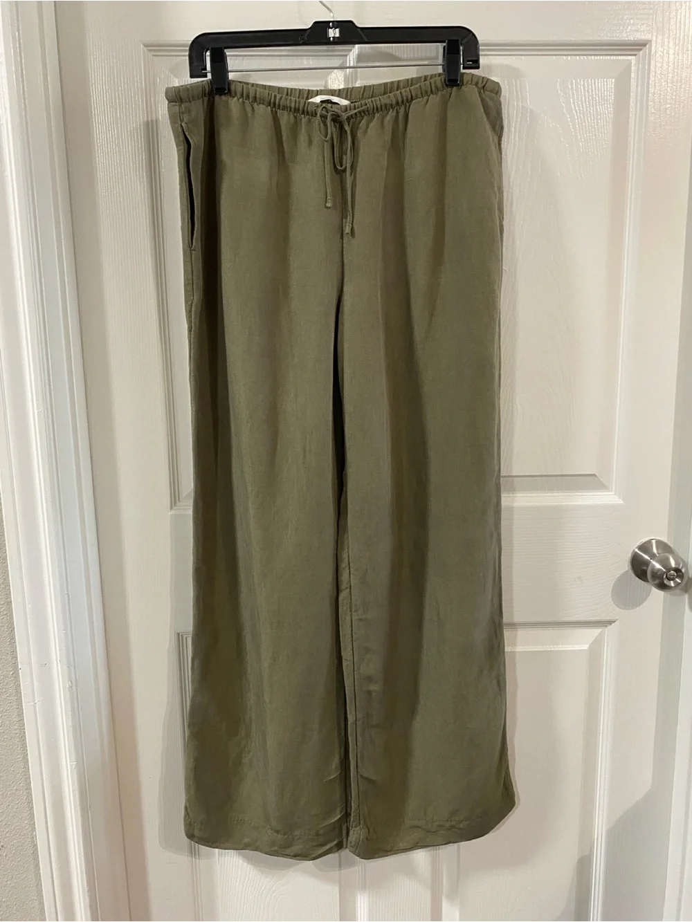 H&M Olive Drawstring Wide-Leg Linen Blend Pants M Boho Parisian Vacation Autumn
